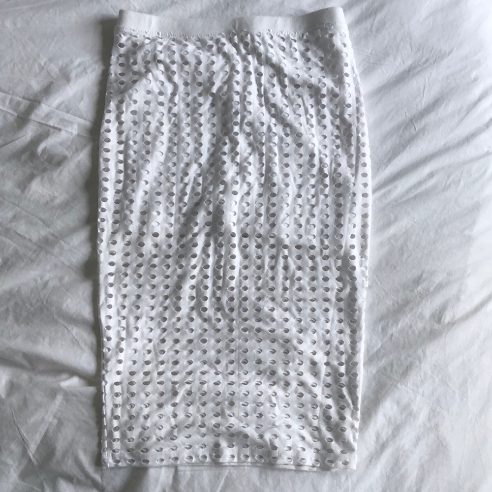 White pencil skirt